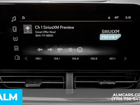 Used 2025 Chevrolet Trax LT w/ LT Convenience Package image 41