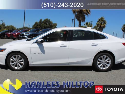 Used 2024 Chevrolet Malibu LT FWD image 2