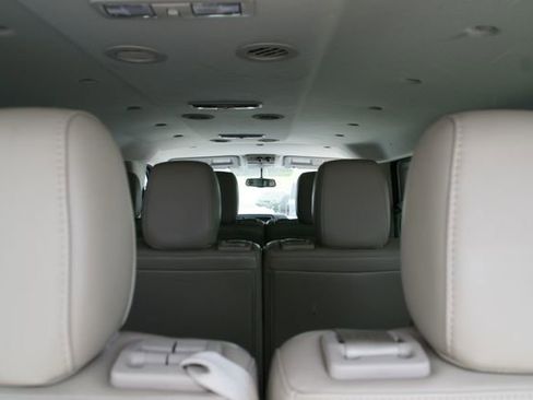 Used 2019 Nissan NV 3500 SL RWD image 29