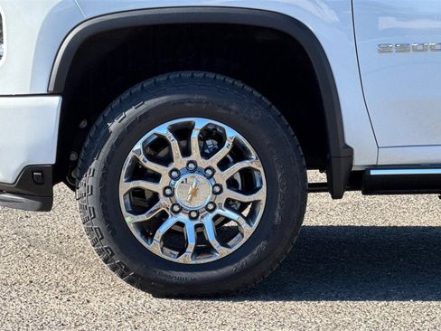 New 2026 Chevrolet Silverado 2500 LTZ w/ Z71 Chrome Sport Edition image 25