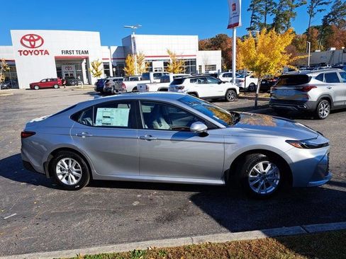 New 2026 Toyota Camry LE FWD image 5