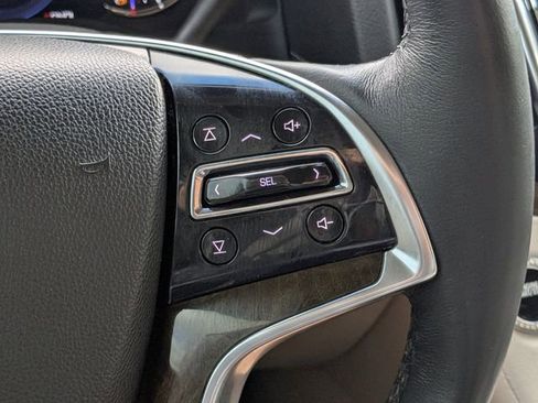 Used 2018 Cadillac Escalade Premium Luxury image 24