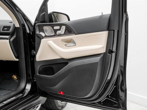 Used 2022 Mercedes-Benz GLE 580 4MATIC image 45