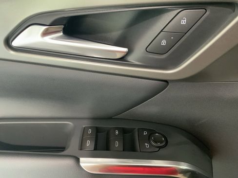 New 2026 Chevrolet Traverse LT FWD image 30