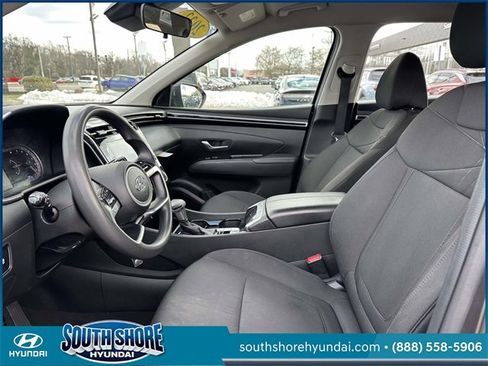 Certified 2022 Hyundai Tucson SE w/ Cargo Package image 20