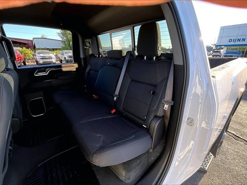 New 2026 GMC Sierra 2500 SLE w/ SLE Value Package; AWD/4WD image 10