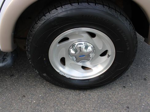 Used 1997 Ford Expedition Eddie Bauer image 12