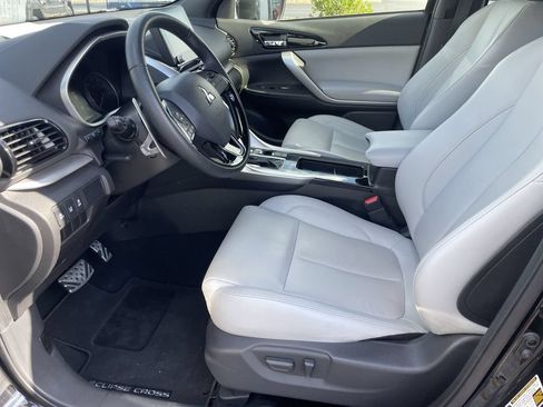 Used 2023 Mitsubishi Eclipse Cross AWD image 8