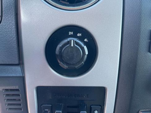 Used 2012 Ford F150 XLT w/ HD Payload Pkg image 19