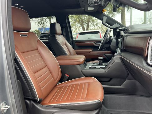 Used 2024 GMC Sierra 1500 Denali Ultimate image 33