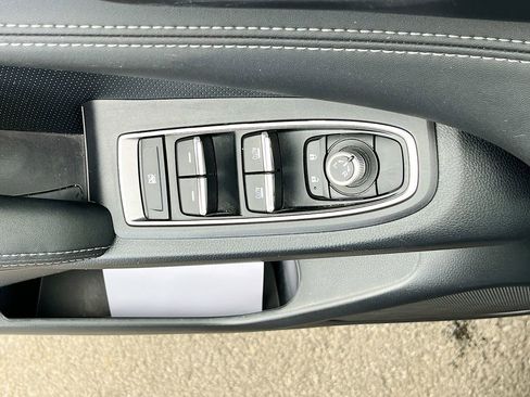 Used 2024 Subaru Ascent Limited image 18