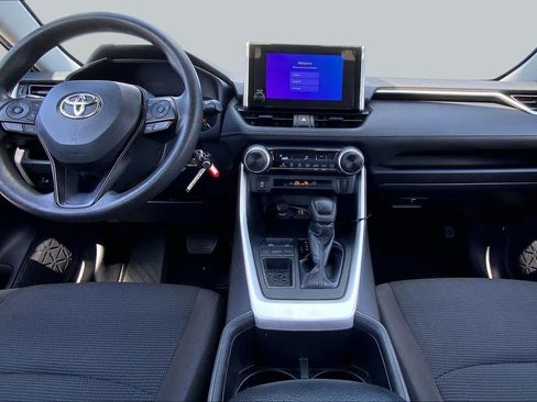 Used 2023 Toyota RAV4 LE FWD image 15