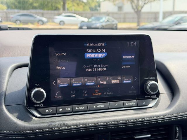 Used 2023 Nissan Rogue S AWD/4WD image 19