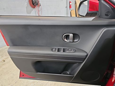 New 2026 Hyundai Ioniq 5 SEL image 27