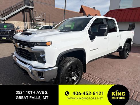 Used 2024 Chevrolet Silverado 3500 LT w/ Convenience Package AWD/4WD image 1