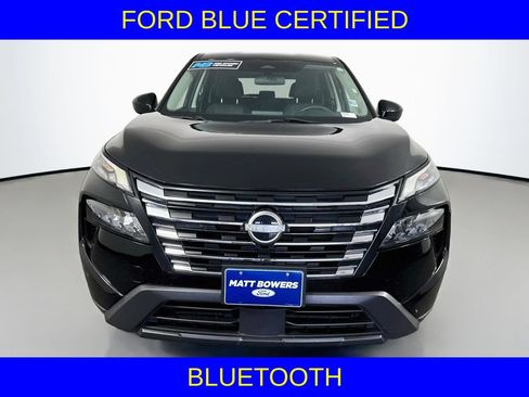 Used 2024 Nissan Rogue SV AWD/4WD image 3