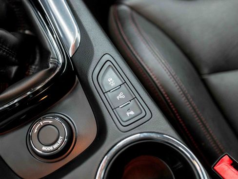 Used 2015 Chevrolet SS RWD image 53