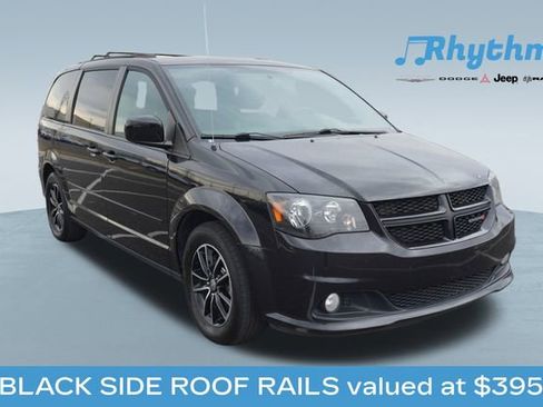 Used 2017 Dodge Grand Caravan GT image 1
