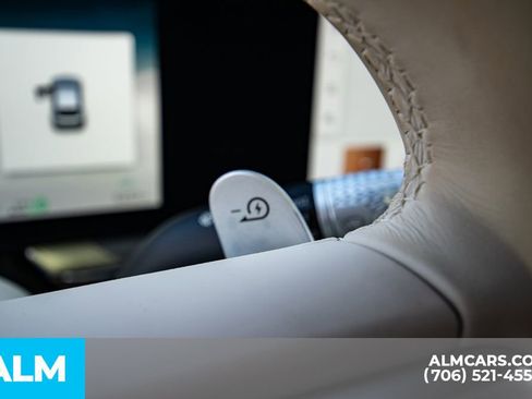 Used 2024 Genesis GV60 RWD image 27