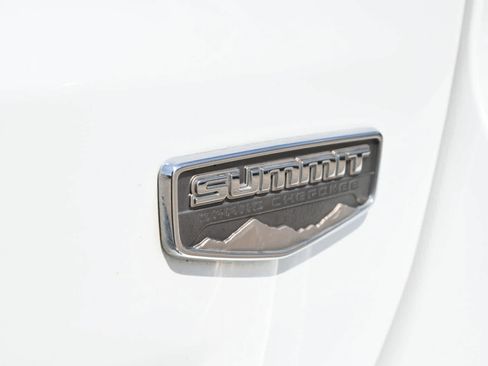 Used 2016 Jeep Grand Cherokee Summit AWD/4WD image 20