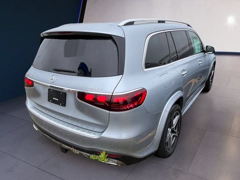 Used 2025 Mercedes-Benz GLS 450 4MATIC image 3