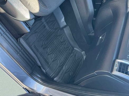 Used 2022 Ford Ranger XLT w/ Equipment Group 301A Mid image 17