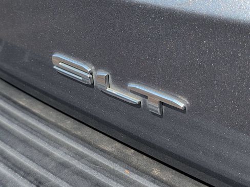 Used 2022 GMC Yukon XL SLT w/ SLT Premium Package AWD/4WD image 35