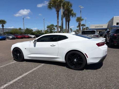 Used 2017 Chevrolet Camaro LT image 11