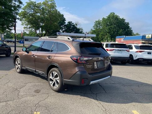 Used 2022 Subaru Outback Touring AWD/4WD image 23