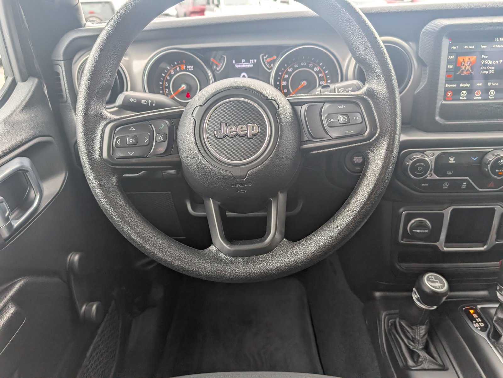 Used 2022 Jeep Wrangler Unlimited Sport w/ Xtreme Recon 35" Tire Package AWD/4WD image 16