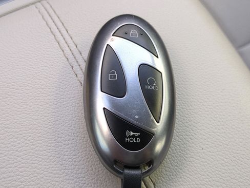 Certified 2025 Hyundai Tucson SE image 26