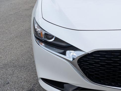 New 2026 MAZDA MAZDA3 s FWD image 13