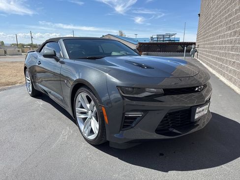 Used 2018 Chevrolet Camaro SS w/ LPO RS/SS Interior Package RWD image 3