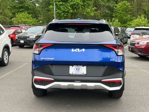 Used 2024 Kia Sportage EX AWD/4WD image 6