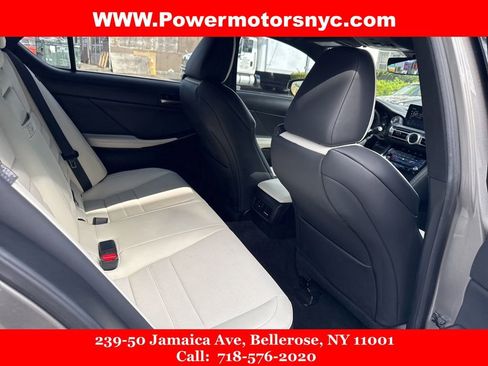 Used 2022 Lexus IS 350 F Sport image 18