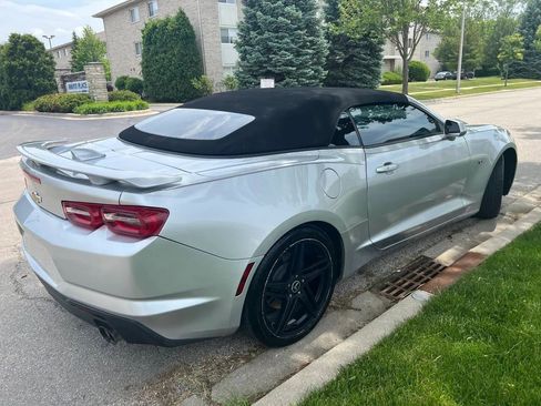 Used 2019 Chevrolet Camaro LT image 6