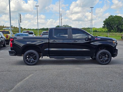 Used 2021 Chevrolet Silverado 1500 LT Trail Boss w/ Convenience Package II AWD/4WD image 7