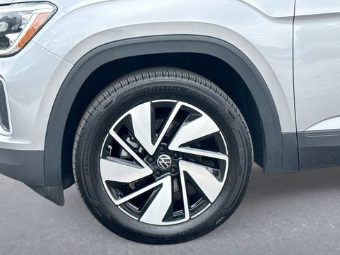 Used 2026 Volkswagen Atlas SE AWD/4WD image 18