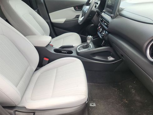 Used 2023 Hyundai Kona SEL FWD image 25