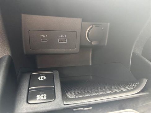 Used 2024 Nissan Kicks SV FWD image 20