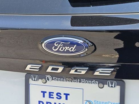 Used 2024 Ford Edge SEL AWD/4WD image 39