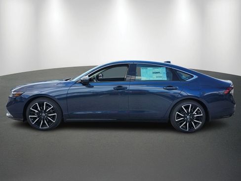 New 2026 Honda Accord Touring image 4