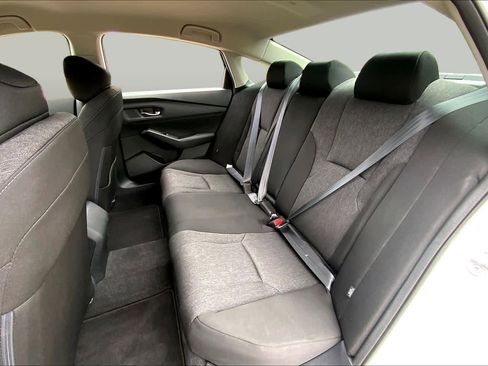 Used 2023 Honda Accord LX image 19
