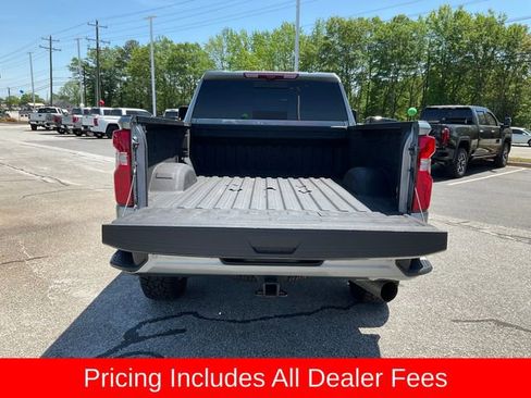 Used 2024 Chevrolet Silverado 3500 High Country w/ High Country Premium Package AWD/4WD image 18