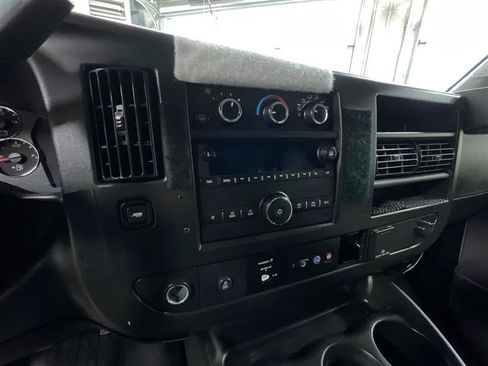 Used 2024 Chevrolet Express 2500 w/ Driver Convenience Package RWD image 15