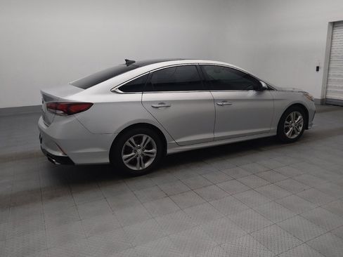 Used 2018 Hyundai Sonata Limited w/ Ultimate Package 07 FWD image 10