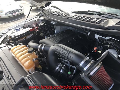 Used 2016 Ford F150 Lariat AWD/4WD image 23