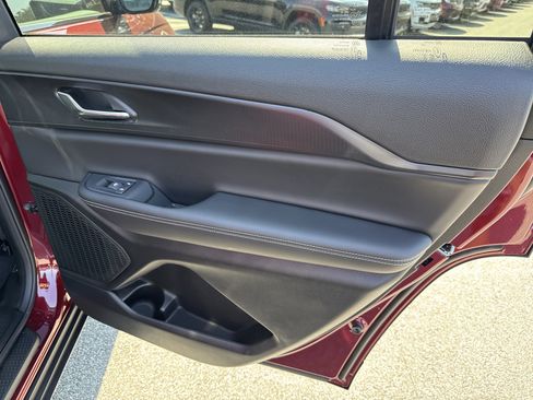 New 2025 Jeep Grand Cherokee L Altitude image 22