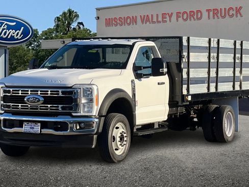 Used 2023 Ford F450 XL w/ XL Chrome Package image 8