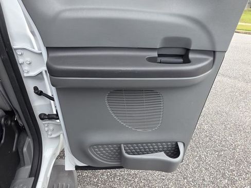Used 2004 Ford F250 XL RWD image 34